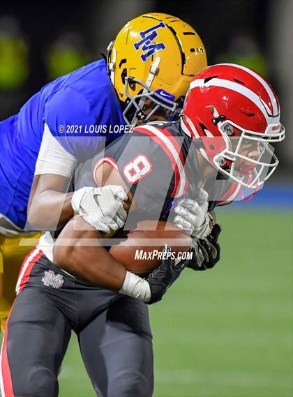 Thumbnail 1 in La Mirada @ Mater Dei photogallery.