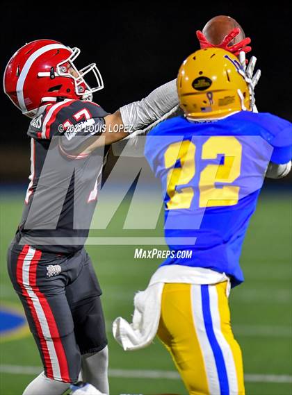Thumbnail 2 in La Mirada @ Mater Dei photogallery.