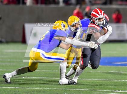 Thumbnail 3 in La Mirada @ Mater Dei photogallery.