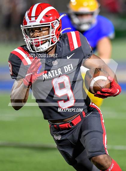 Thumbnail 2 in La Mirada @ Mater Dei photogallery.
