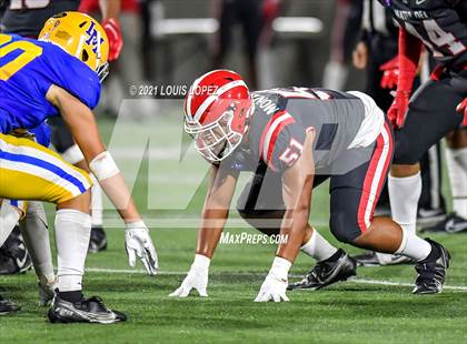 Thumbnail 1 in La Mirada @ Mater Dei photogallery.