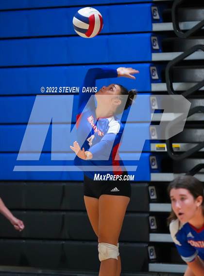 Thumbnail 2 in Sunnyslope vs Mountain View photogallery.