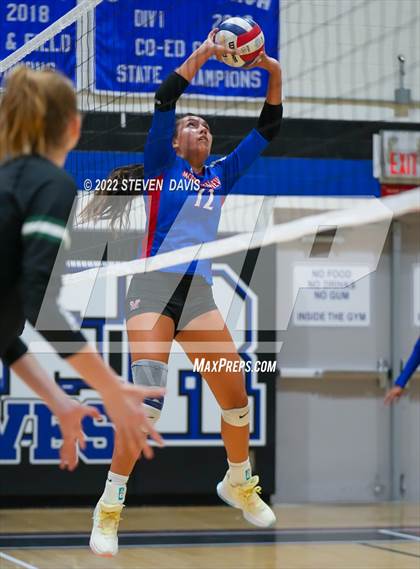 Thumbnail 2 in Sunnyslope vs Mountain View photogallery.