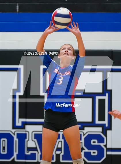 Thumbnail 1 in Sunnyslope vs Mountain View photogallery.