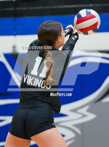Thumbnail 2 in Sunnyslope vs Mountain View photogallery.