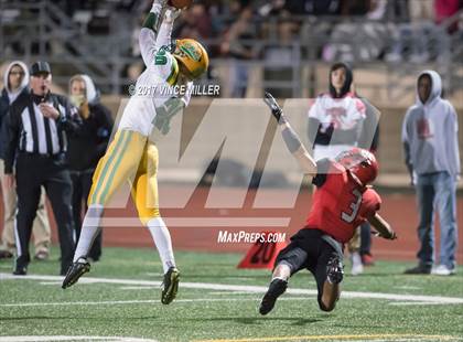Thumbnail 2 in Tumwater vs. Steilacoom (WIAA 2A Quarterfinal) photogallery.