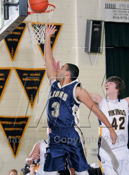 Thumbnail 3 in Clarion-Limestone vs Venango Catholic photogallery.