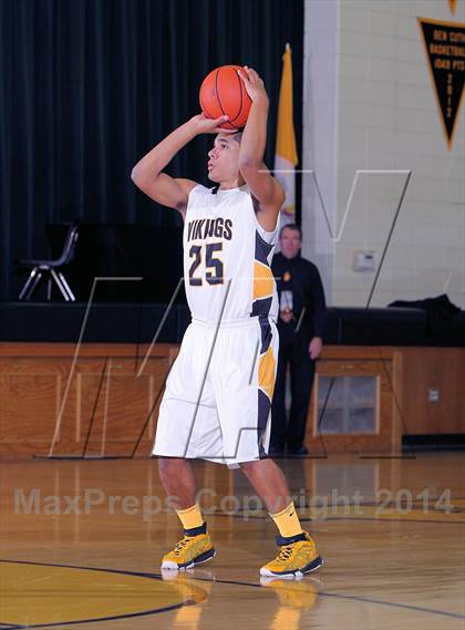 Thumbnail 2 in Clarion-Limestone vs Venango Catholic photogallery.