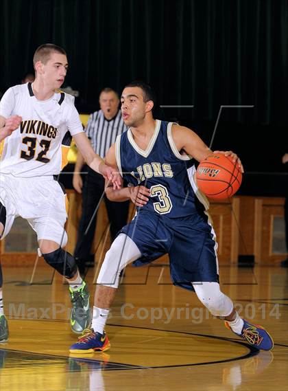 Thumbnail 1 in Clarion-Limestone vs Venango Catholic photogallery.