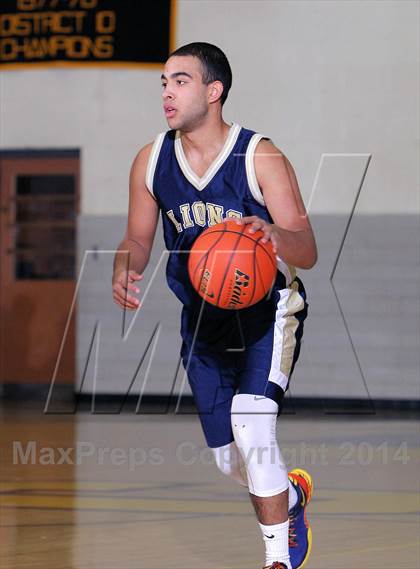 Thumbnail 2 in Clarion-Limestone vs Venango Catholic photogallery.