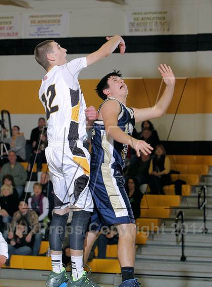Thumbnail 2 in Clarion-Limestone vs Venango Catholic photogallery.