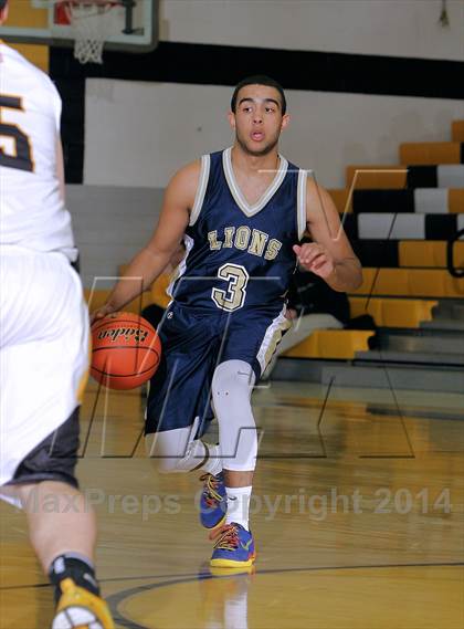 Thumbnail 2 in Clarion-Limestone vs Venango Catholic photogallery.