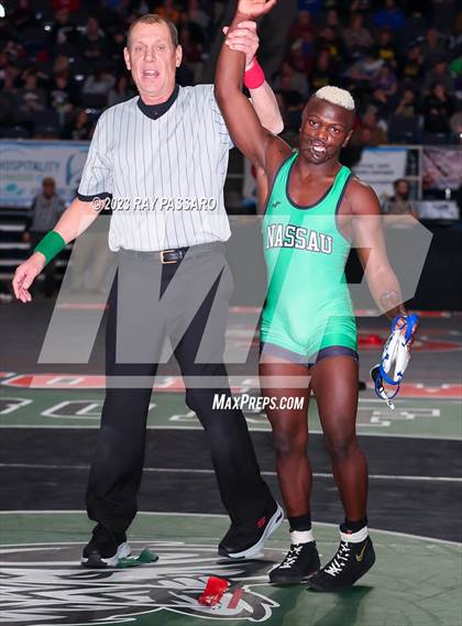 Thumbnail 1 in NYSPHSAA Wrestling Championships Round 2 102 lbs. - 118 lbs. photogallery.