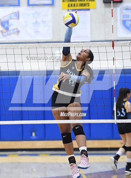 Thumbnail 1 in Highland @ Quartz Hill photogallery.
