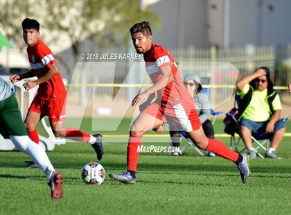 Thumbnail 2 in Western vs Mojave (NIAA 3A Quarterfinal) photogallery.
