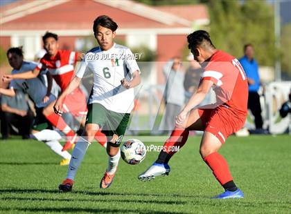 Thumbnail 2 in Western vs Mojave (NIAA 3A Quarterfinal) photogallery.