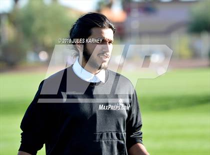 Thumbnail 1 in Western vs Mojave (NIAA 3A Quarterfinal) photogallery.