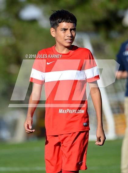 Thumbnail 2 in Western vs Mojave (NIAA 3A Quarterfinal) photogallery.