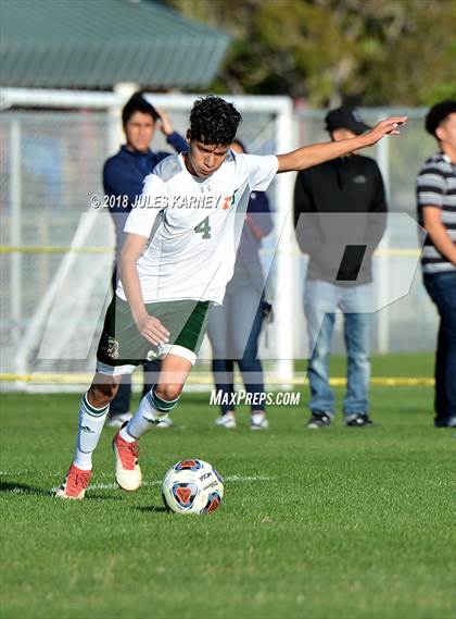 Thumbnail 1 in Western vs Mojave (NIAA 3A Quarterfinal) photogallery.