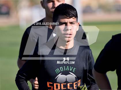 Thumbnail 3 in Western vs Mojave (NIAA 3A Quarterfinal) photogallery.