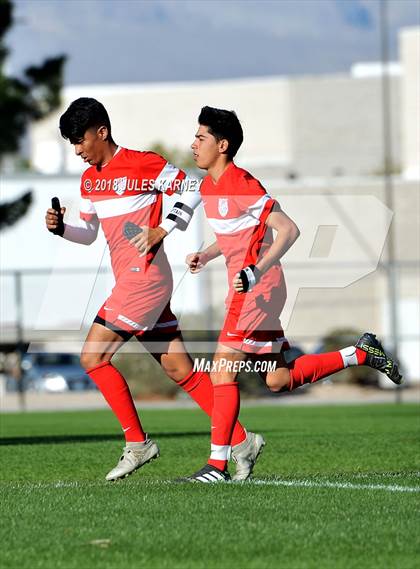 Thumbnail 3 in Western vs Mojave (NIAA 3A Quarterfinal) photogallery.
