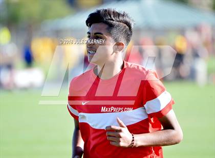 Thumbnail 2 in Western vs Mojave (NIAA 3A Quarterfinal) photogallery.