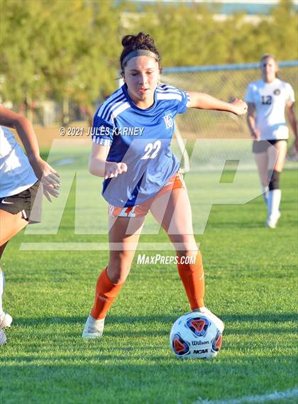 Thumbnail 2 in Desert Oasis vs Bishop Gorman (NIAA 5A Southern League Quarterfinal) photogallery.