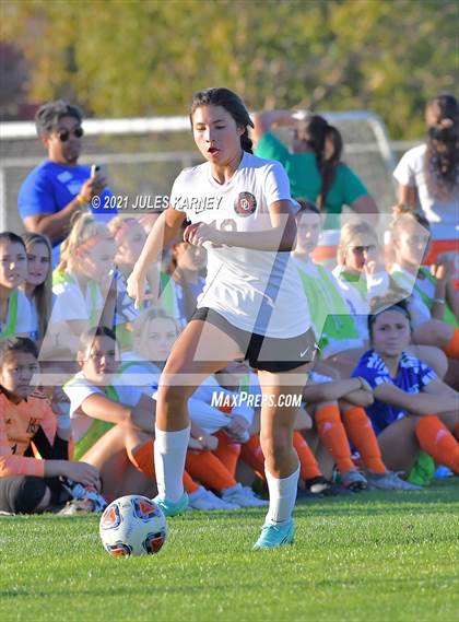 Thumbnail 1 in Desert Oasis vs Bishop Gorman (NIAA 5A Southern League Quarterfinal) photogallery.
