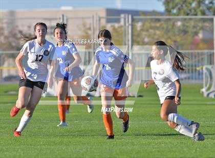 Thumbnail 2 in Desert Oasis vs Bishop Gorman (NIAA 5A Southern League Quarterfinal) photogallery.
