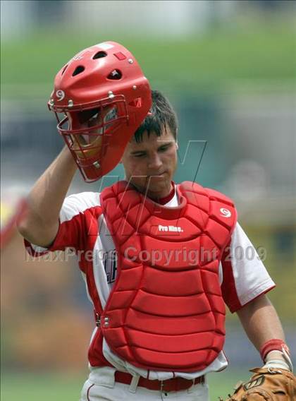 Thumbnail 3 in Lake Travis vs. Hutto (4A Region 4 Quarterfinals) photogallery.