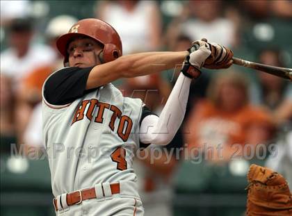 Thumbnail 3 in Lake Travis vs. Hutto (4A Region 4 Quarterfinals) photogallery.