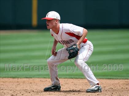 Thumbnail 3 in Lake Travis vs. Hutto (4A Region 4 Quarterfinals) photogallery.