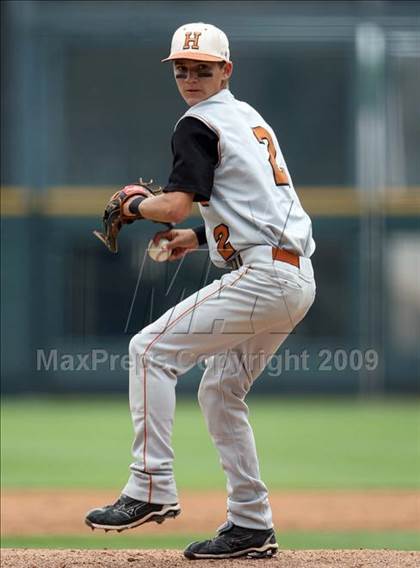 Thumbnail 1 in Lake Travis vs. Hutto (4A Region 4 Quarterfinals) photogallery.