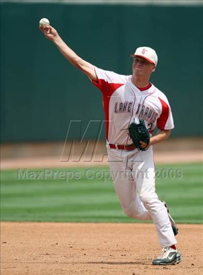 Thumbnail 1 in Lake Travis vs. Hutto (4A Region 4 Quarterfinals) photogallery.