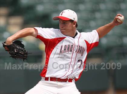 Thumbnail 2 in Lake Travis vs. Hutto (4A Region 4 Quarterfinals) photogallery.
