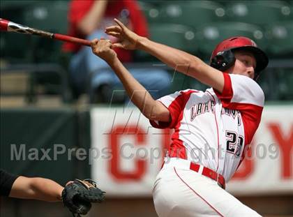 Thumbnail 3 in Lake Travis vs. Hutto (4A Region 4 Quarterfinals) photogallery.