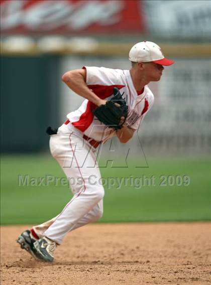 Thumbnail 2 in Lake Travis vs. Hutto (4A Region 4 Quarterfinals) photogallery.