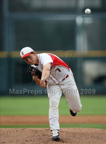 Thumbnail 2 in Lake Travis vs. Hutto (4A Region 4 Quarterfinals) photogallery.