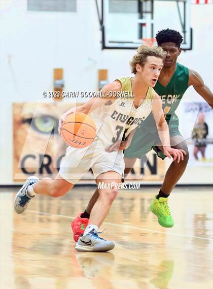 Thumbnail 3 in White Oak @ Croatan photogallery.