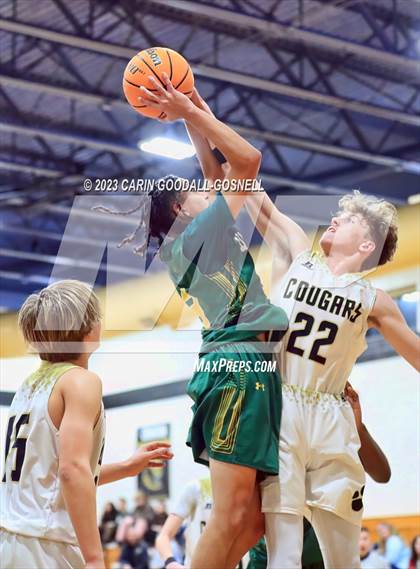 Thumbnail 2 in White Oak @ Croatan photogallery.