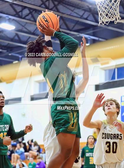 Thumbnail 1 in White Oak @ Croatan photogallery.