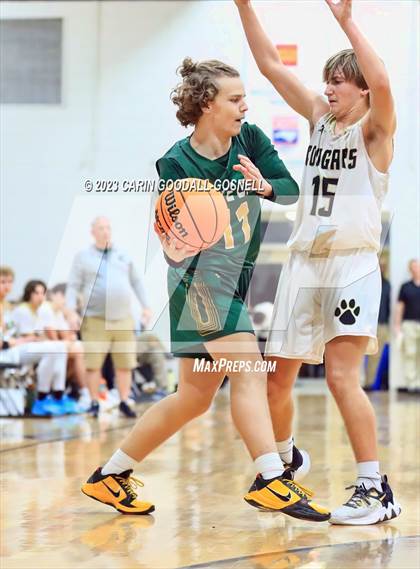 Thumbnail 2 in White Oak @ Croatan photogallery.