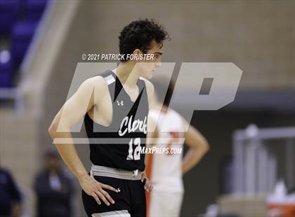 Thumbnail 1 in Clark @ Brandeis photogallery.
