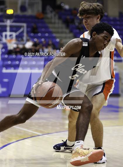 Thumbnail 1 in Clark @ Brandeis photogallery.