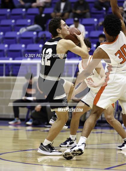 Thumbnail 1 in Clark @ Brandeis photogallery.