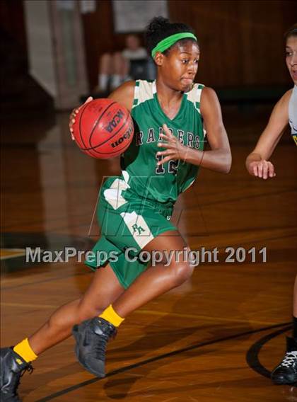 Thumbnail 1 in Rio Americano vs. Del Campo (Coach G Memorial) photogallery.