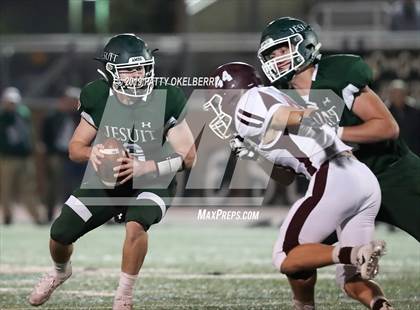 Thumbnail 3 in Clear Creek @ Strake Jesuit (UIL 6A Bi-District Playoff) photogallery.