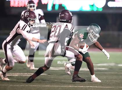 Thumbnail 3 in Clear Creek @ Strake Jesuit (UIL 6A Bi-District Playoff) photogallery.