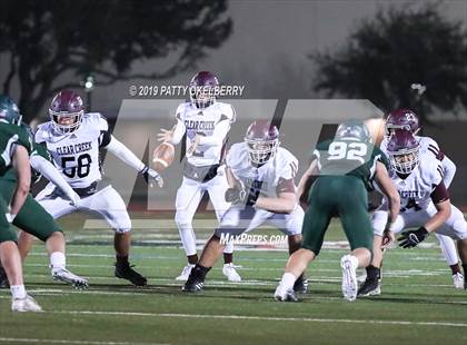 Thumbnail 1 in Clear Creek @ Strake Jesuit (UIL 6A Bi-District Playoff) photogallery.