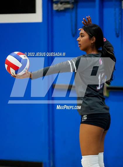 Thumbnail 2 in Del Lago Academy @ Central photogallery.